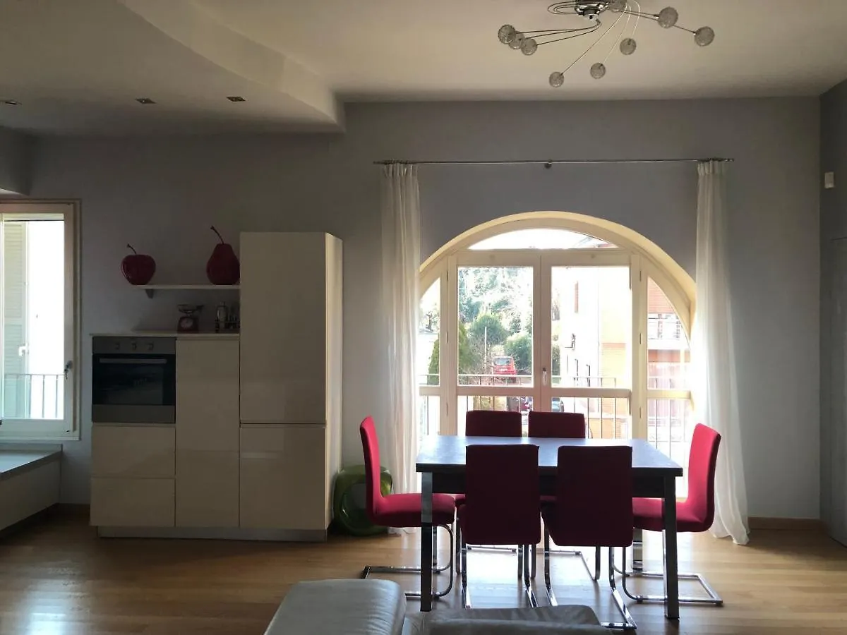 Il Castello - Appartamento In Zona Residenziale Модена Апартаменты